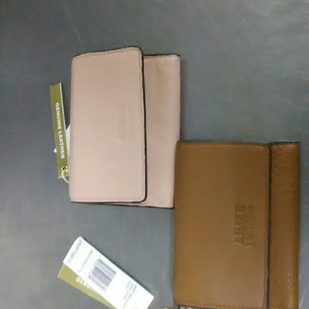 Brand New Aimee Kestenburg wallet